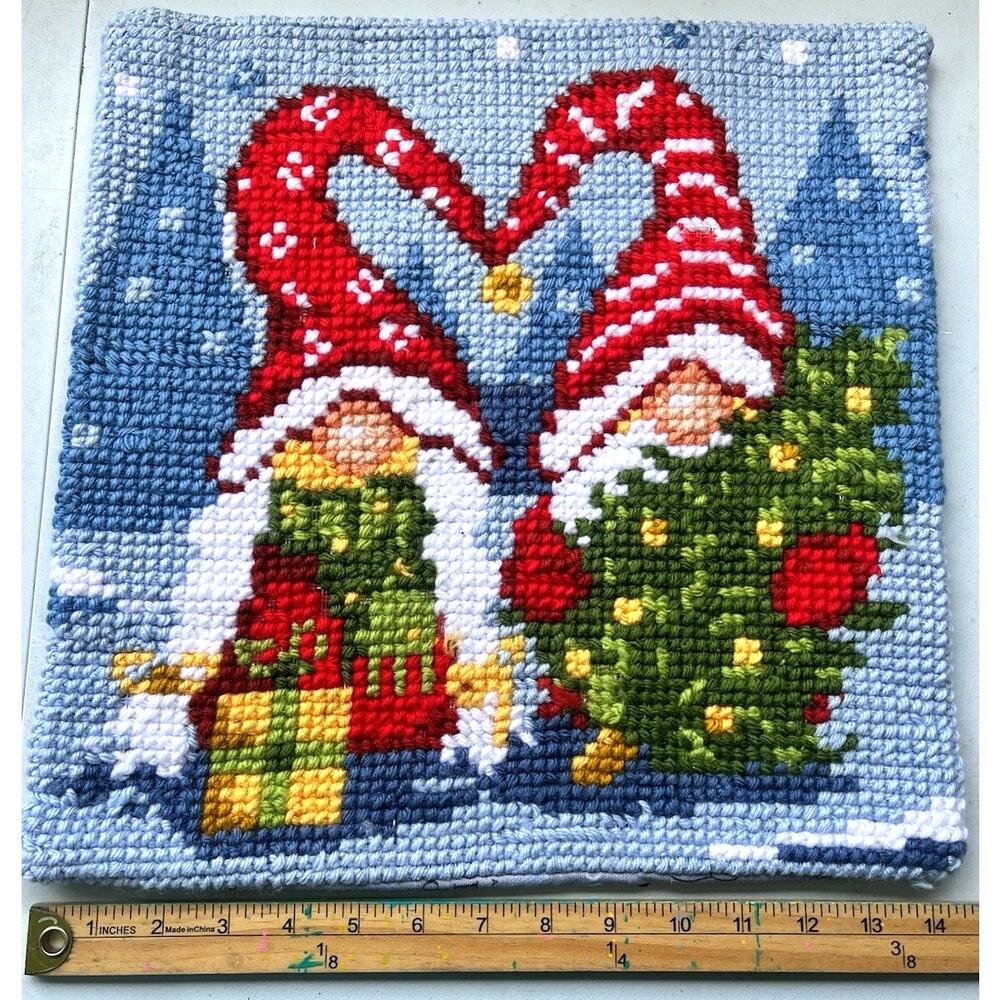 Gorgeous Needlepoint Christmas Tapestry Pillow Cover Canvas New! 12” Gnomes